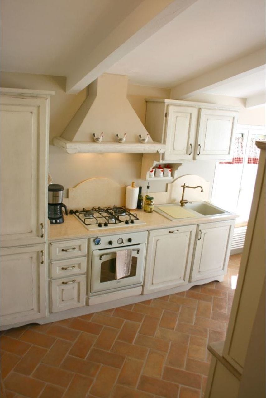 Room, Furniture, Property, Cabinetry, Floor, Kitchen, Interior Design, Countertop, Sink, Building