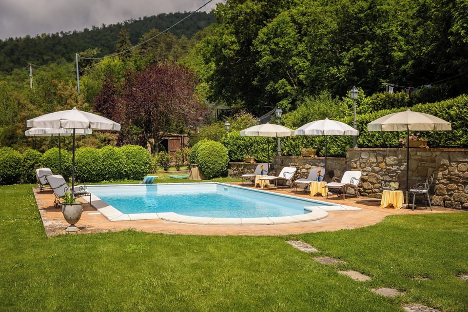 Building Exterior, Garden, Outdoor, Pool