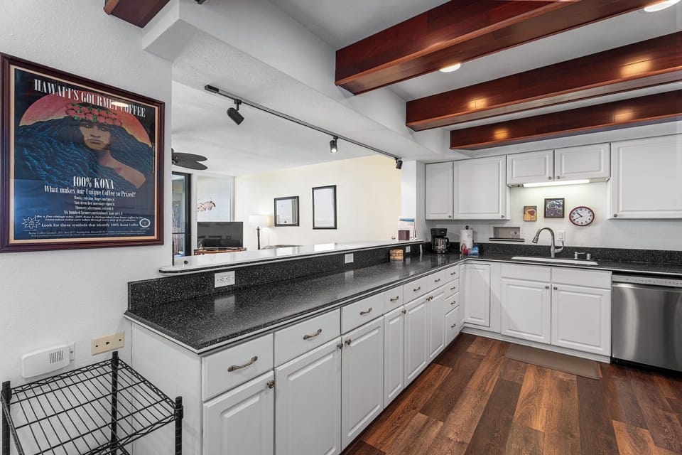 Spacious and Well-equipped kitchen