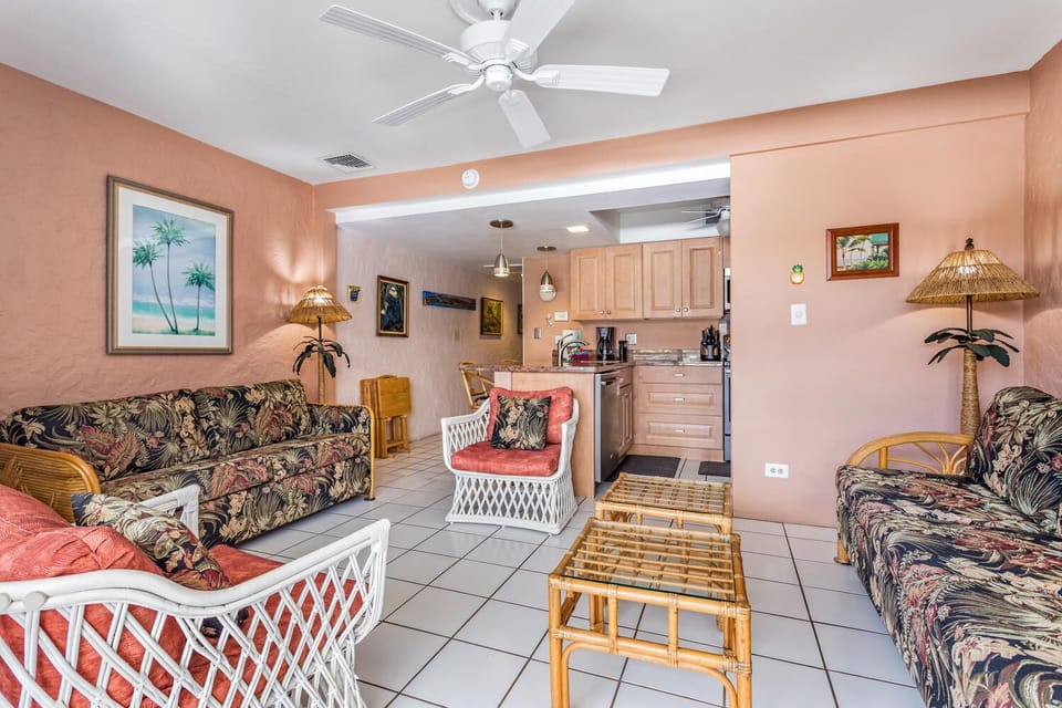 Living Area inside our Kona Oceanfront Condo