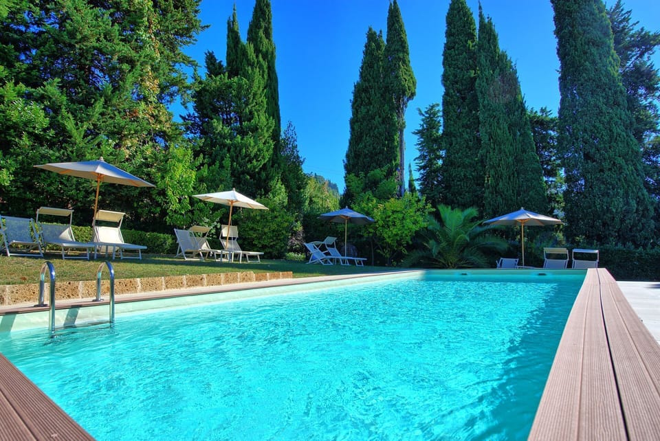 Garden, Pool