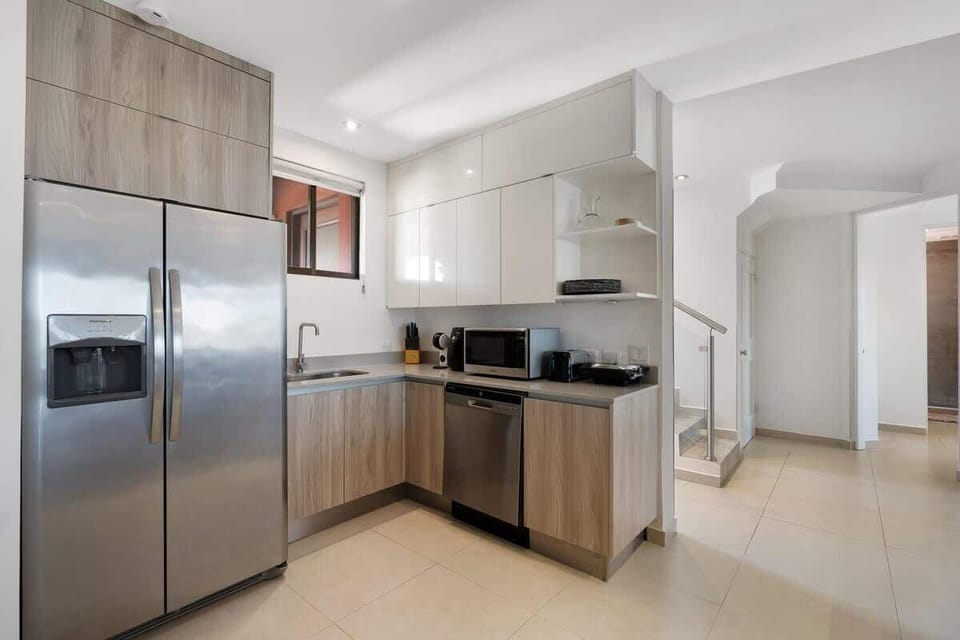 Open kitchen