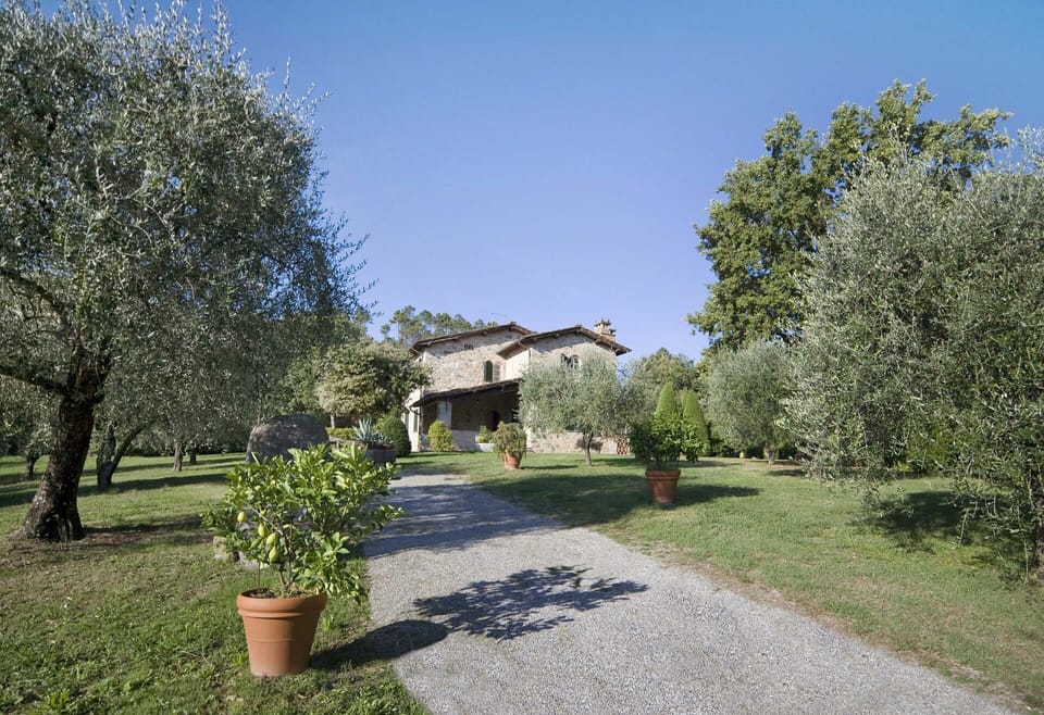 Building Exterior, Garden