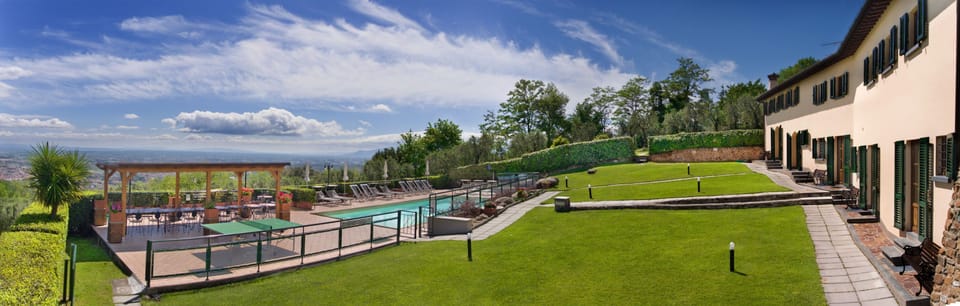 Property, Natural Landscape, Sport Venue, Grass, Estate, Real Estate, Land Lot, Leisure, Lawn, Landscape