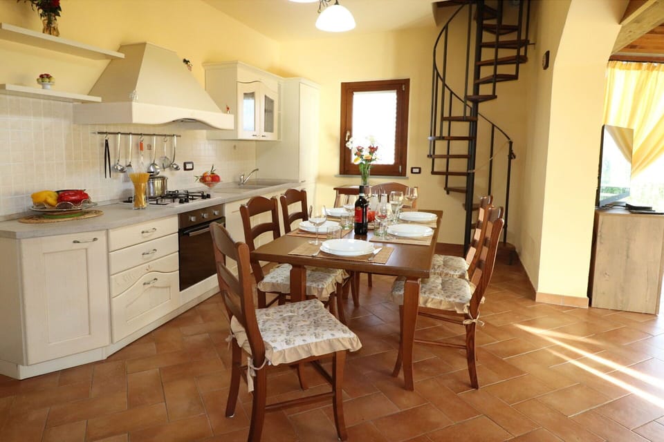 Dining Room, Kitchen