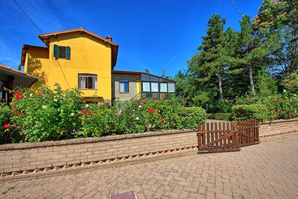 Building Exterior, Garden