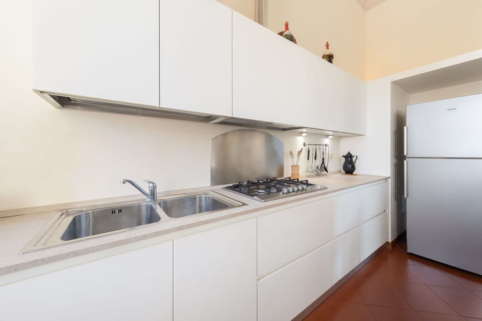 Dining Room, Kitchen