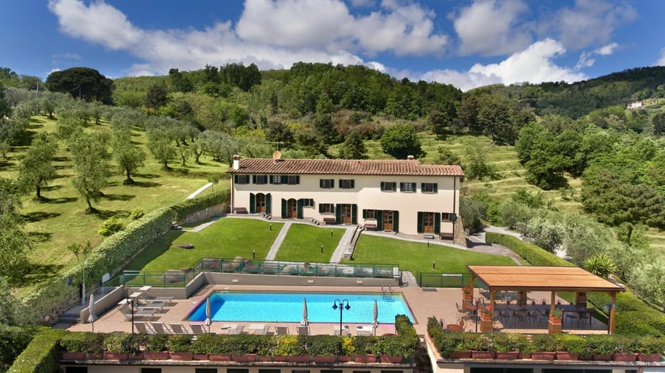 Garden, Pool