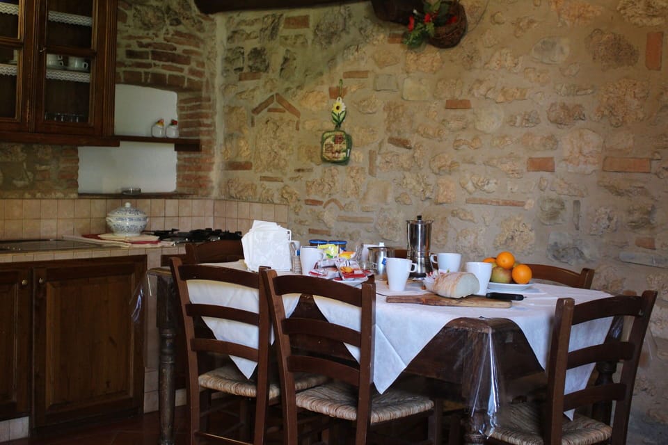 Dining Room, Kitchen