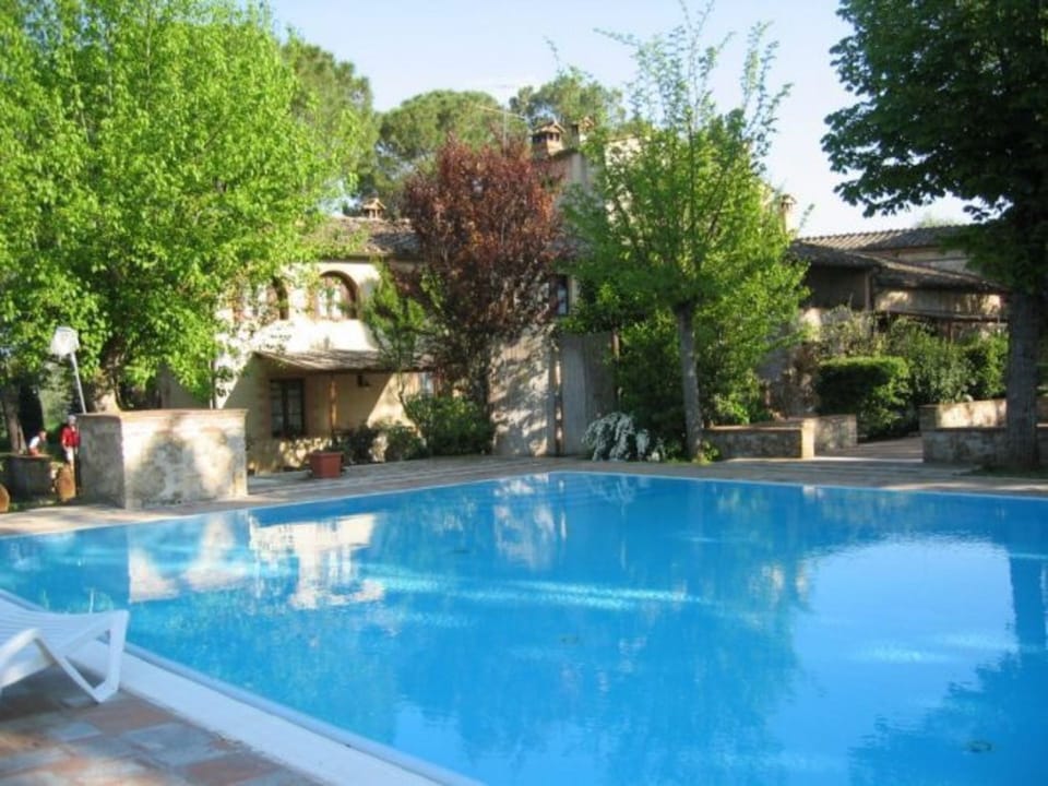 Main, Outdoor, Pool