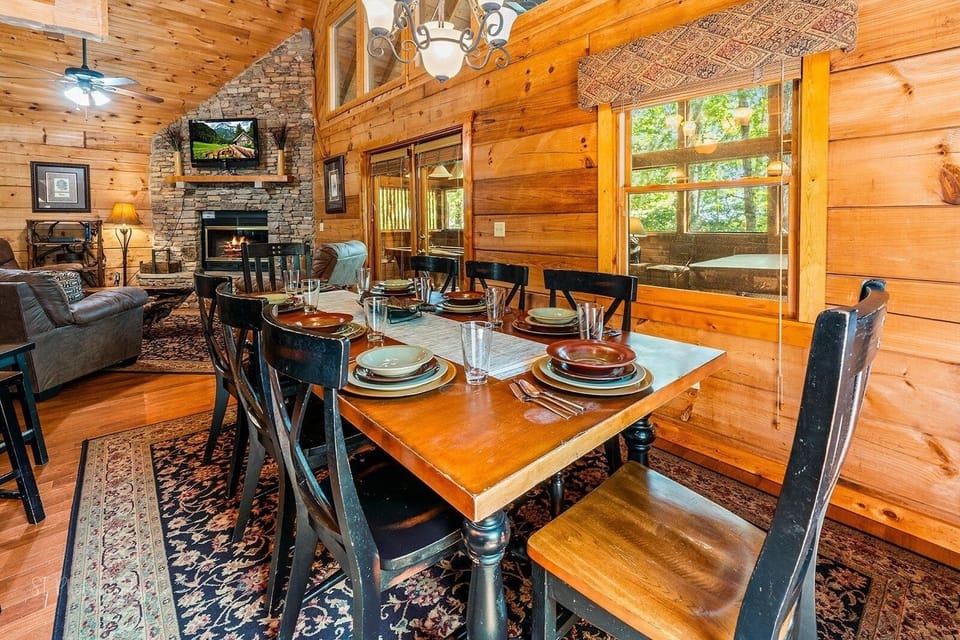 Indoors, Hardwood, Stained Wood, Dining Room, Dining Table