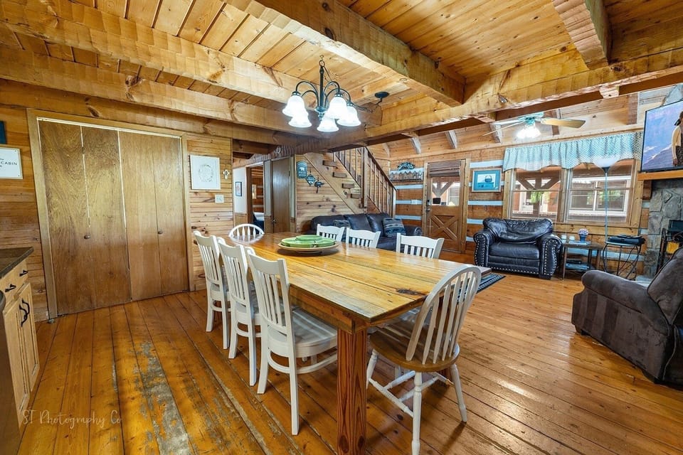 Hardwood, Indoors, Stained Wood, Dining Table, Furniture