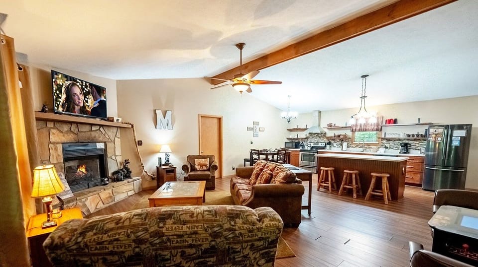 Furniture, Indoors, Living Room, Fireplace, Couch