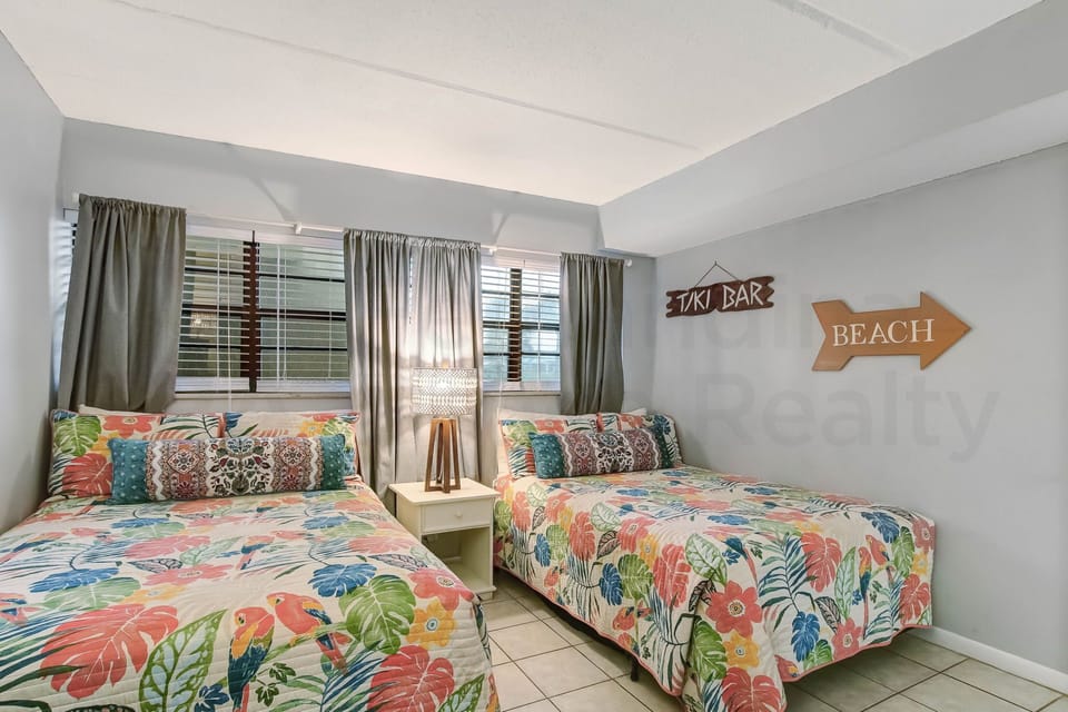 Guest Bedroom #1