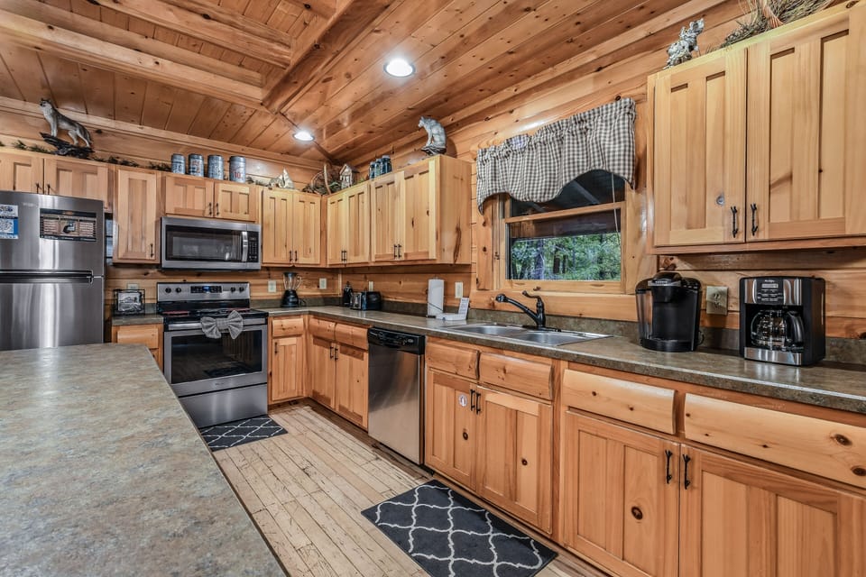 Indoors, Hardwood, Kitchen, Microwave, Oven