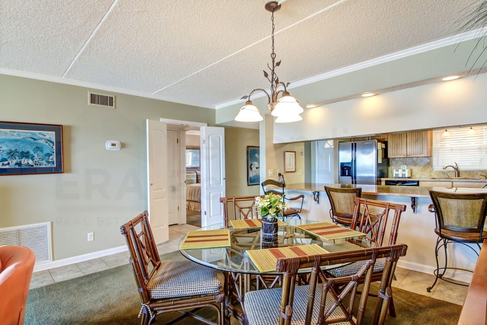 Dining Area with Ocean View