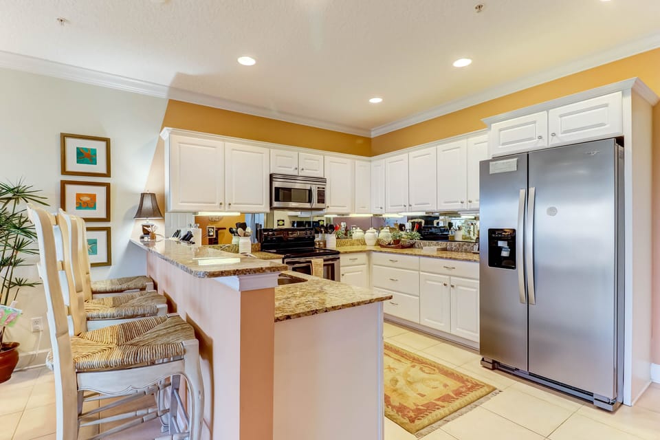 Kitchen/Breakfast Bar