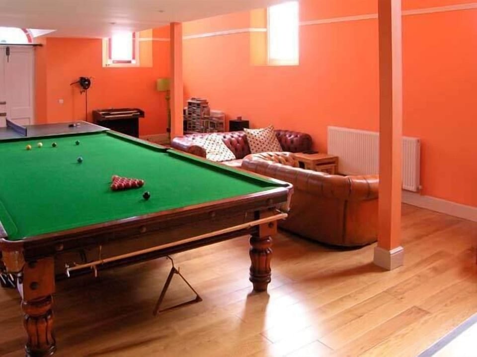 Game room