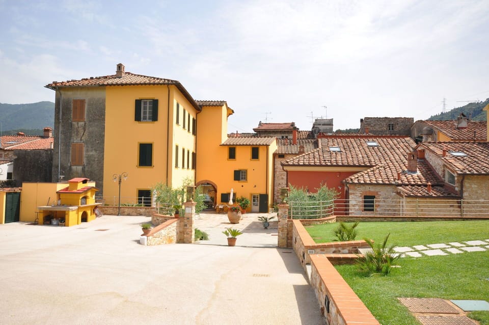 Building Exterior, Garden, Outdoor