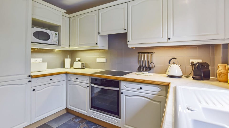 Kitchen, Stepping Stones, Bolthole Retreats