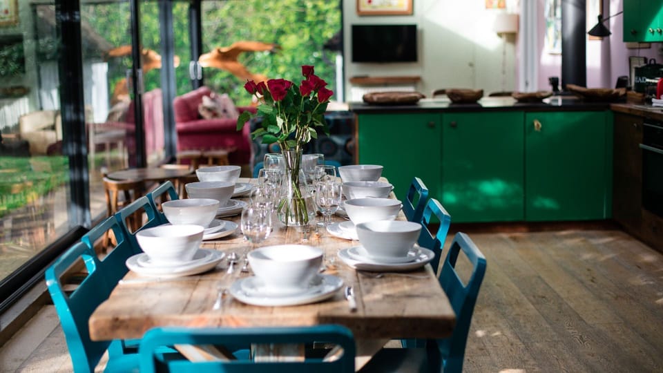 Dining Table, Brock Cottage, Bolthole Retreats