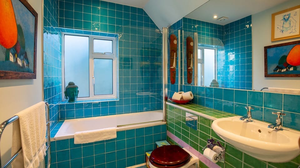 Bathroom, Brock Cottage, Bolthole Retreats