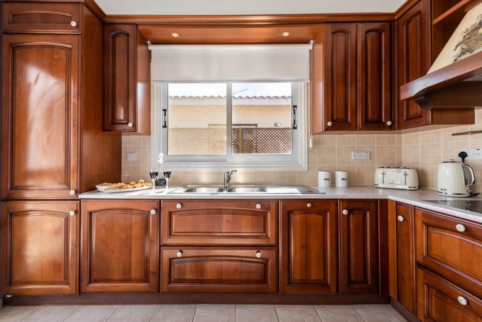 Villa Tequila Sunrise by Ezoria Villas (5290)