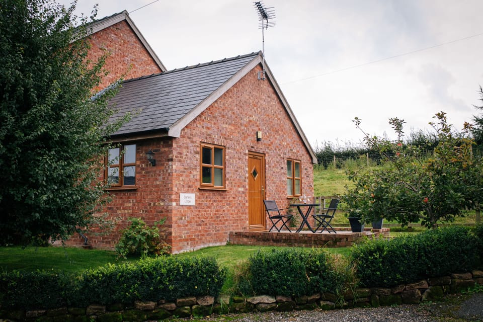 Outside of Carters Lodge