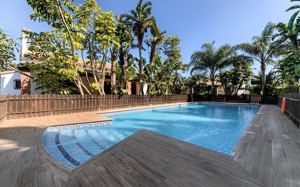 Pool of Hierbabuena Apartment in Hacienda Roche Viejo in Conil