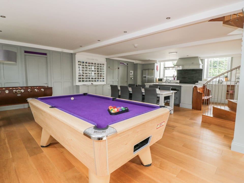 Game room