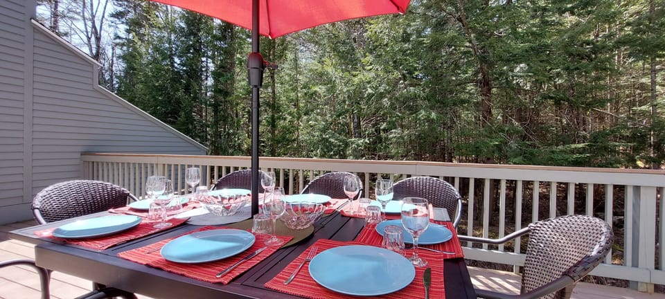 Private dining on the deck