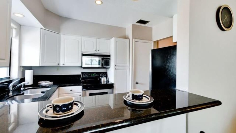 Kitchen- come entertain and enjoy