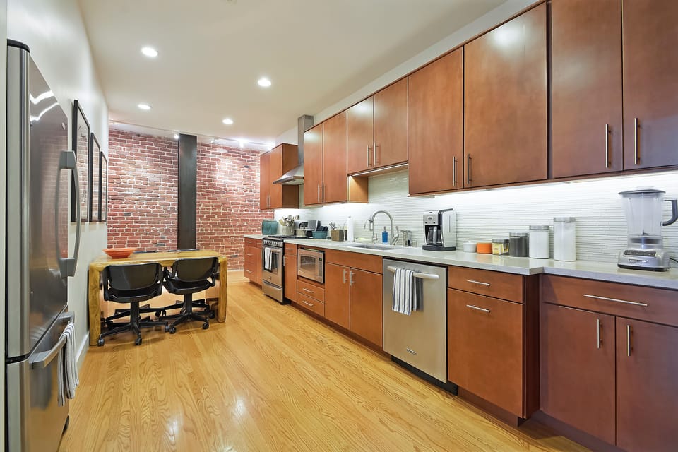 Flooring, Indoors, Room, Hardwood, Floor