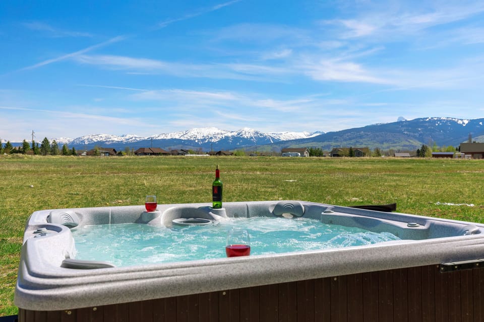 Teton Harmony ~ hot tub with phenomenal view of the Teton Mountains