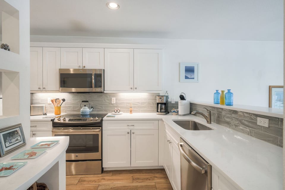 RG106C Kitchen