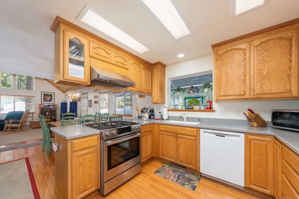 Kitchen 1