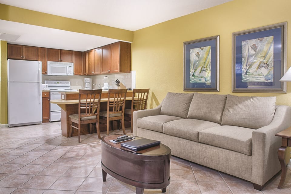 Santa_Barbara_Studio_LR
