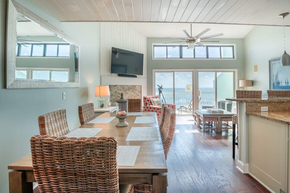 Dining Room Table With Seating For Six