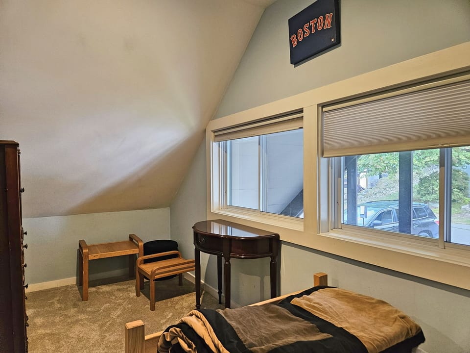 Other half of twin loft room