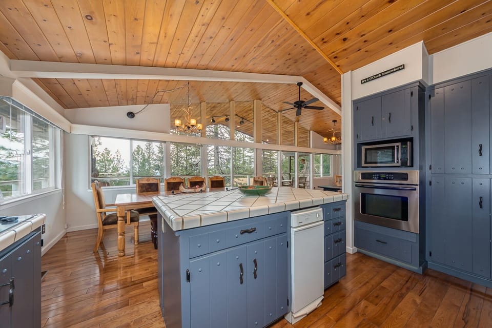 Kitchen 3