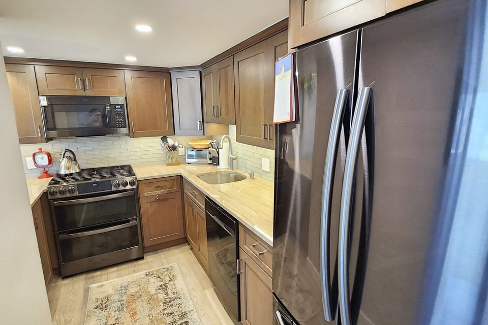 Another kitchen view