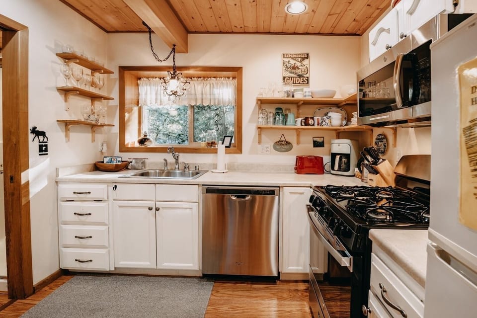 Indoors, Kitchen, Microwave, Oven, Sink