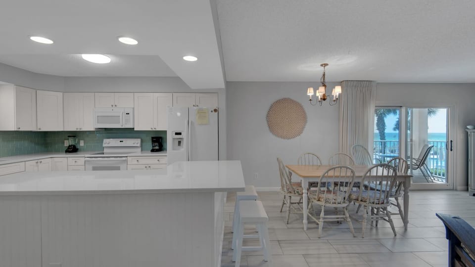 Sand Cliffs 214 Kitchen and Dining