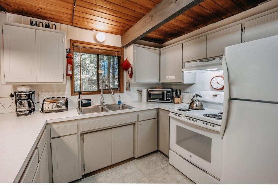 Indoors, Kitchen, Sink, Microwave, Oven