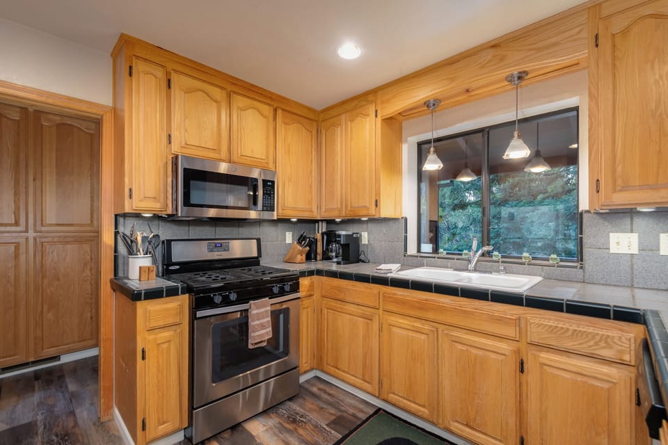 Kitchen 2