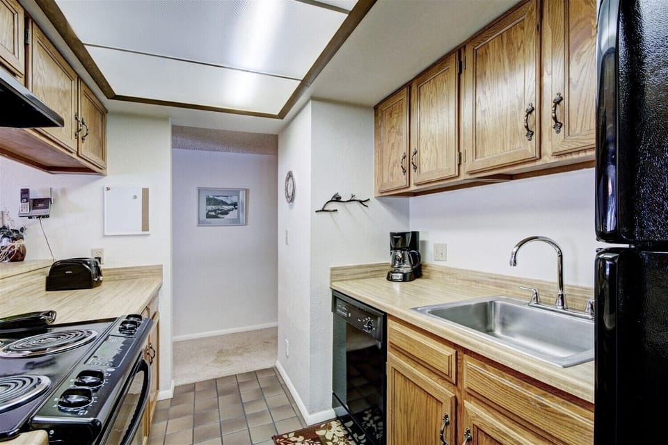 MS162H Kitchen