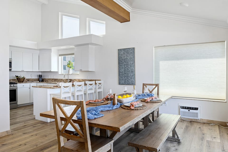 111-S-Pacific-Pixer-Pros-San-Diego-Real-Estate-Photography-7