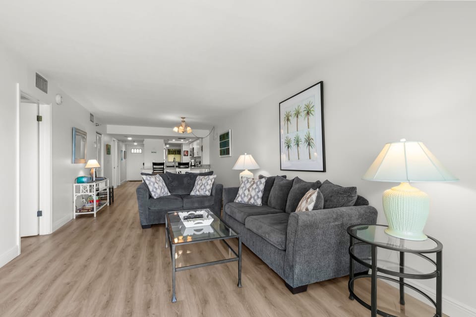 Relax and enjoy your vacation brought to you by Florida Sun Vacation Rentals. 