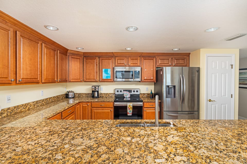 Fully stocked kitchen