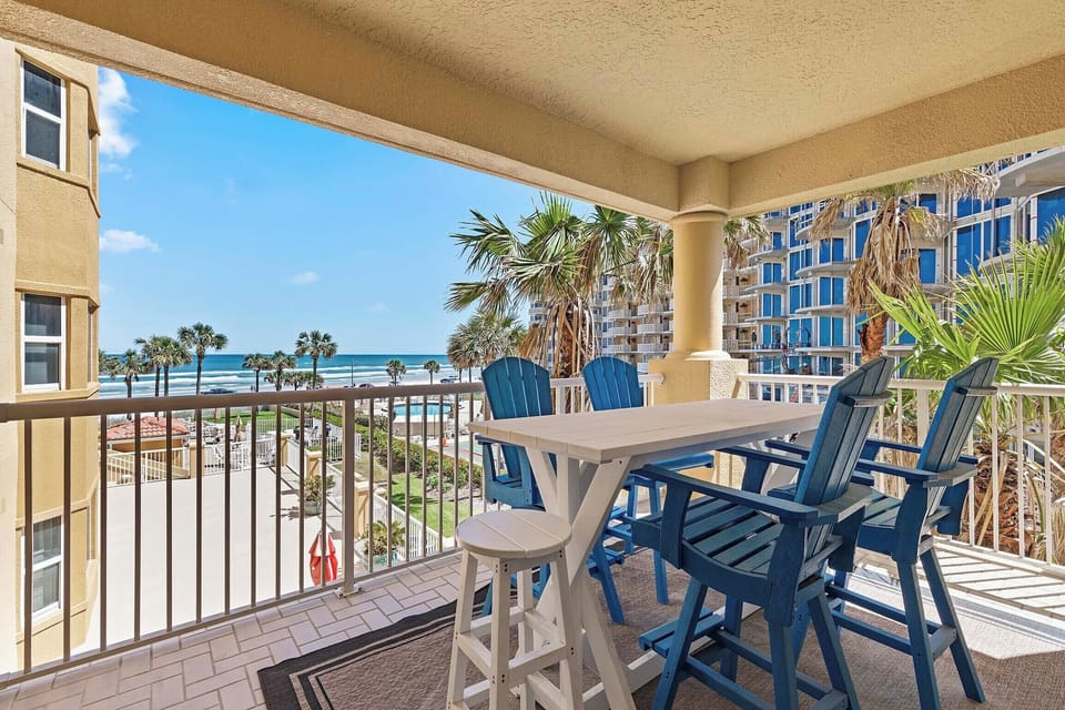 Welcome to Atlantic Villas 203